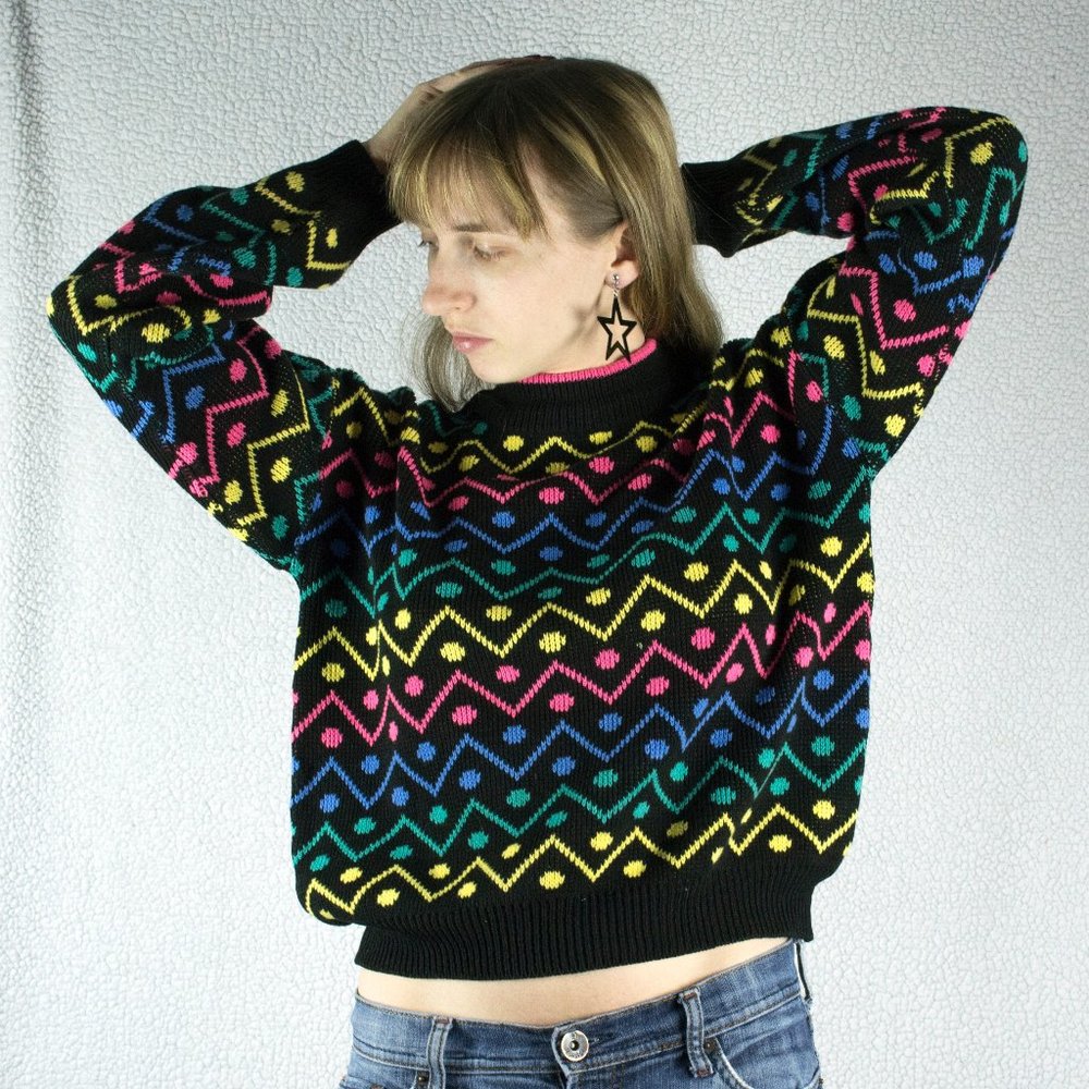 🌈 vintage Pastel goth rainbow sweater 🌈